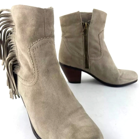 Tan/Gray Sam Edelman Louie Fringe Ankle Booties 9 - Picture 1 of 7